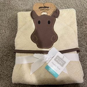 Hudson Baby Moose hooded towel